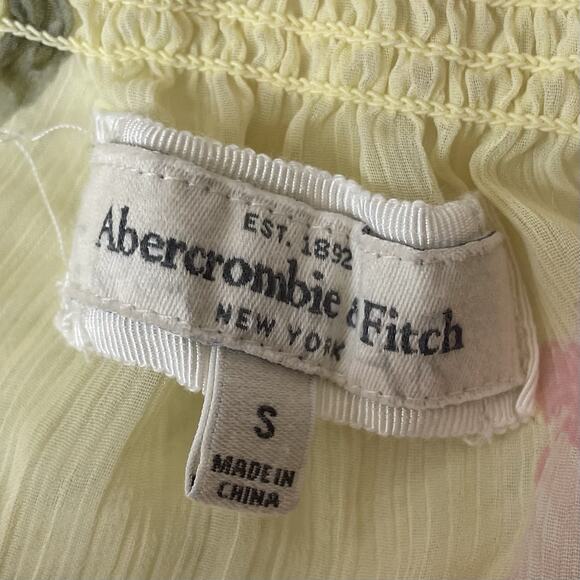 Abercrombie & Fitch Floral Boho Semi Sheer Peasant Top S Smocked Blouse Coquette - Picture 5 of 6